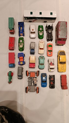 Vintage job lot - cars, 24