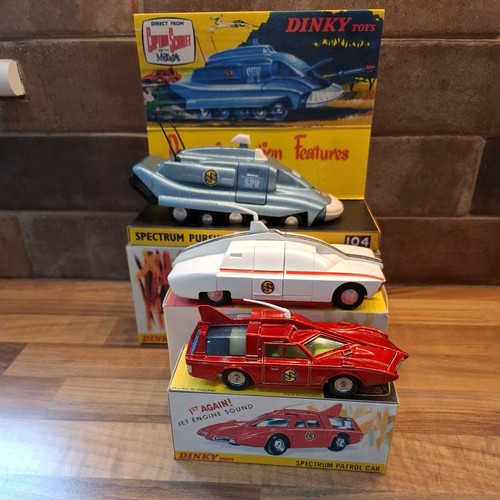 Dinky captain scarlet terrific - captain,