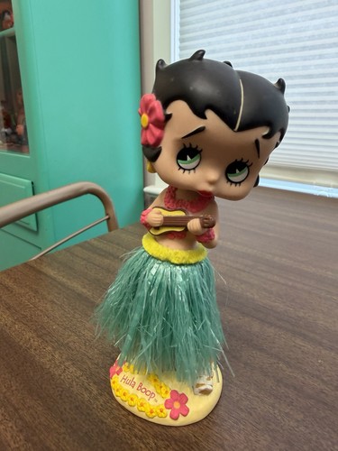 2001 hula boop - betty,