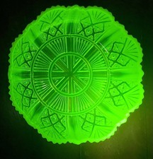 Antique Glass Yellow Uranium Vaseline Davidson? - Large Bowl