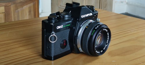 Om2 spot program - spot, f1.8