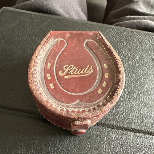 Vintage horseshoe leather cuff - vintage,