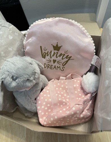Design friend bunny dreams - a,