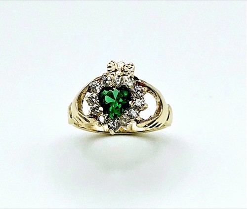 9ct yellow gold - yellow, emerald