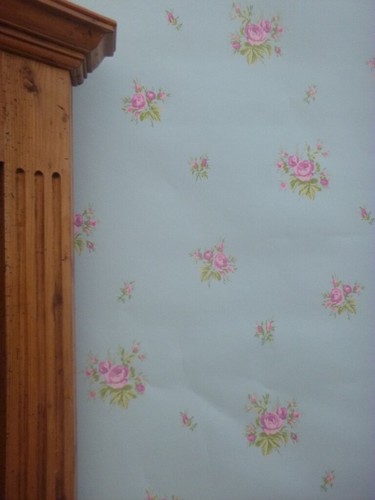 Chintz wallpaper dolly - wallpaper,