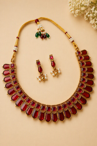 Red palakka mala - red, set