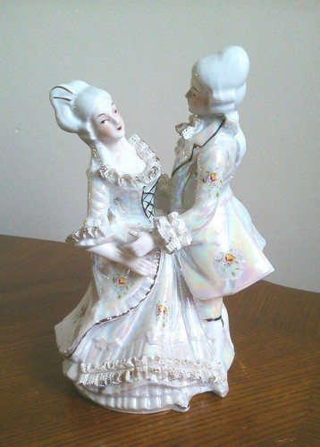 Leonardo vtg 19cm victorian - leonardo,