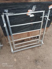 2ft sheep hurdle - gate, lambing