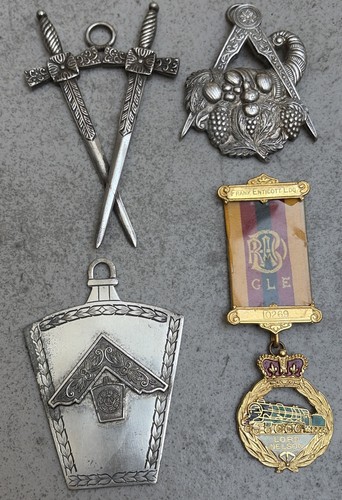 Masonic jewels silver plate - -,