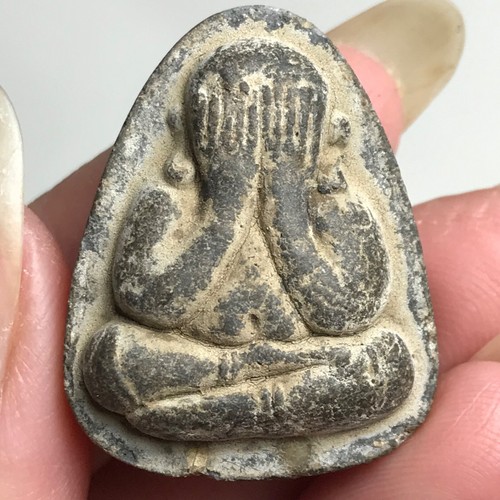 Thailand phra pidta pendant - phra,