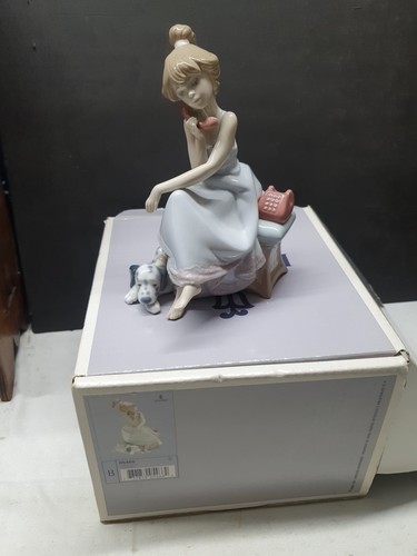 Lladro 5466 boxed chit chat - lladro,