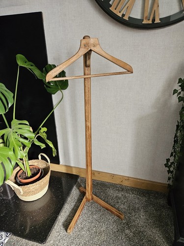 Antique gentleman valet - gentleman’s,