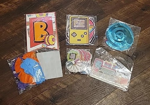 90s party decorations - 90s,