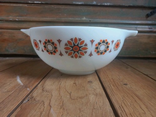 Vintage retro jaj - jaj, pyrex