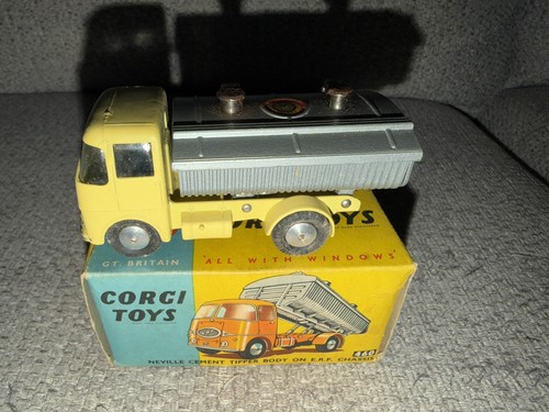 Vintage boxed corgi - boxed, 460