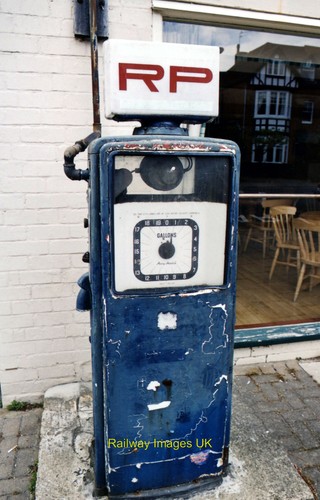 Photo petrol pump - photo, 12x8