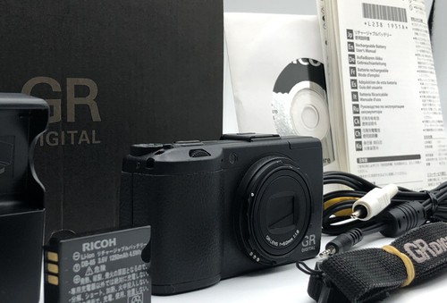 Ricoh digital iii black - ricoh,