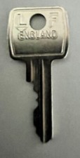 1 x Genuine Original Thwaites 92 274 Dumper Truck Key
