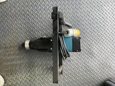 Professional Makita UT1600