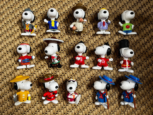 Mcdonalds snoopy world - mcdonalds, tour