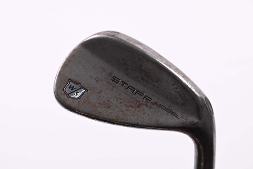 Wilson staff model pitching - model,