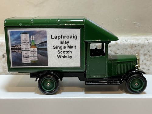 Lledo morris van laphroaig - van,