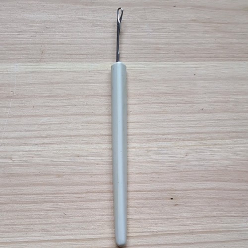 Latch hook tool - hook,