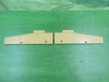 2 x Hornby Dublo 5083 Terminus Through Station platform end ramp walls