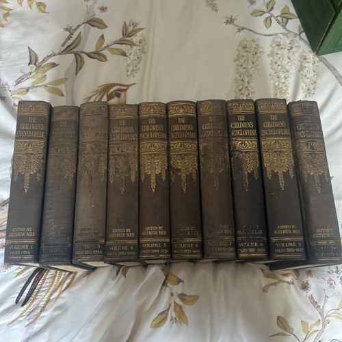 The children encyclopedia by - children's,