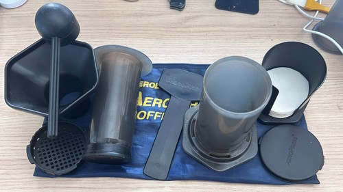 Aeropress coffee maker - aeropress,