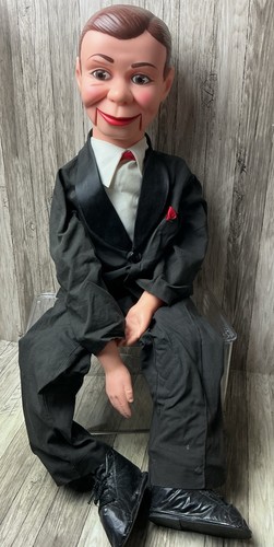 Juro novelty 1977 charlie - juro,