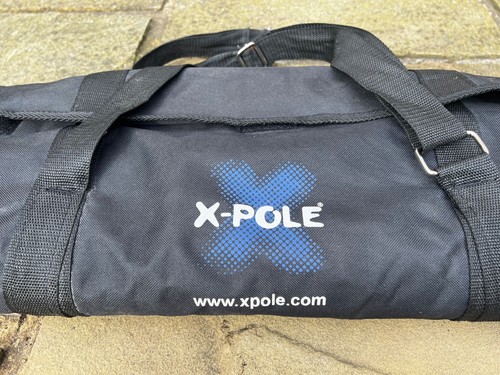 Pole dancing static - x,