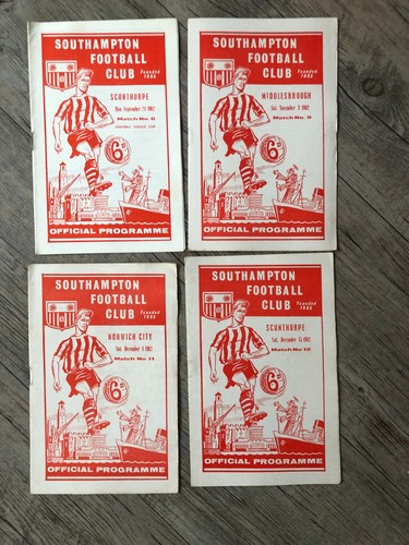 Football programmes 4 - programmes, x