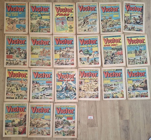 Victor comic 21 issues - ,