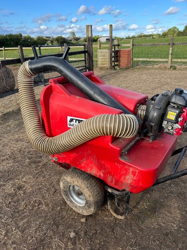 Trafalgar paddock cleaner - paddock,