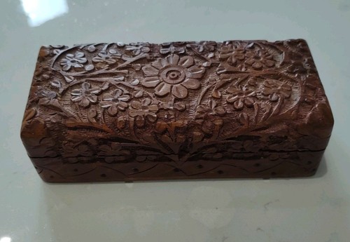 Pretty carved floral wooden - pretty,