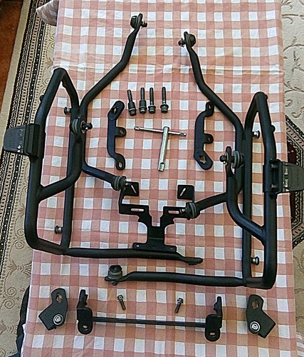 Givi quick release pannier - release,