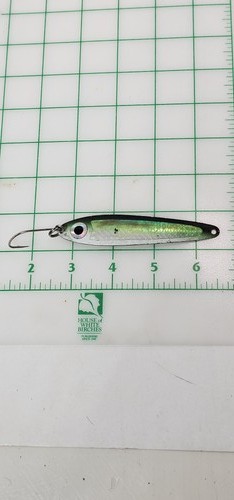 Metal jig fishing lure - spoon,