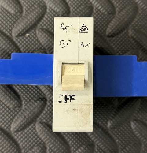 Wylex type push plug - type, push/plug-in
