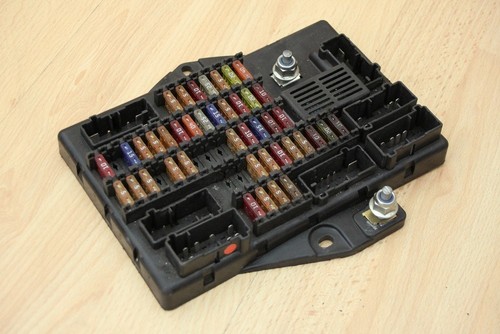 Fusebox - fusebox, (in-footwell)