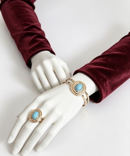 Gold tone turquoise bracelet - gold,