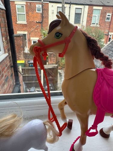 Barbie horse including - , 2