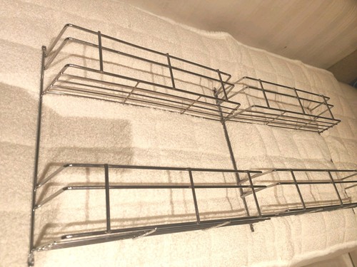 Elegant tier wall base - x, wall/base