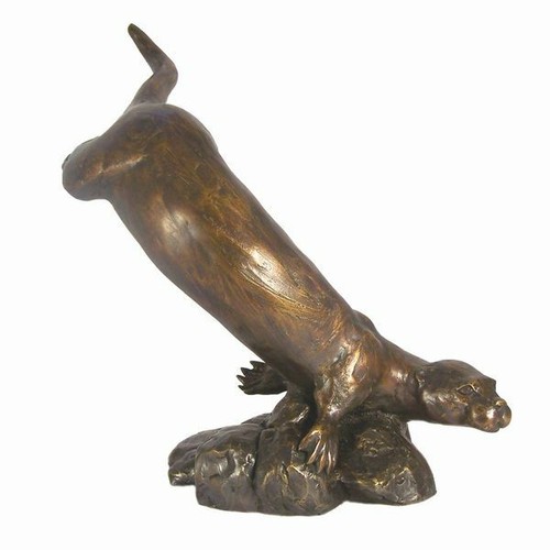 Otter diving cold - cold, bronze