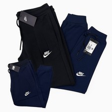 Nike Men’s Comfort Fit Club Fleece Joggers