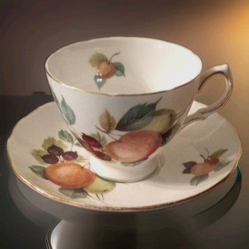 Royal vale bone china - china, fruit
