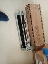 330mm Manual floor and wall