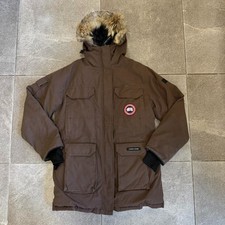 Premium Canada Goose