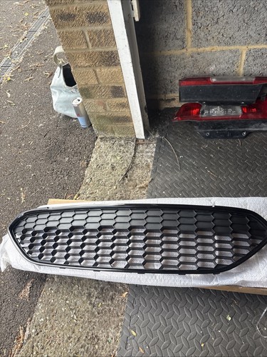 Ford fiesta mk7 black - ford,