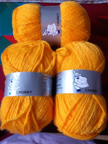 Woolyhippo chunky acrylic yarn - woolyhippo,